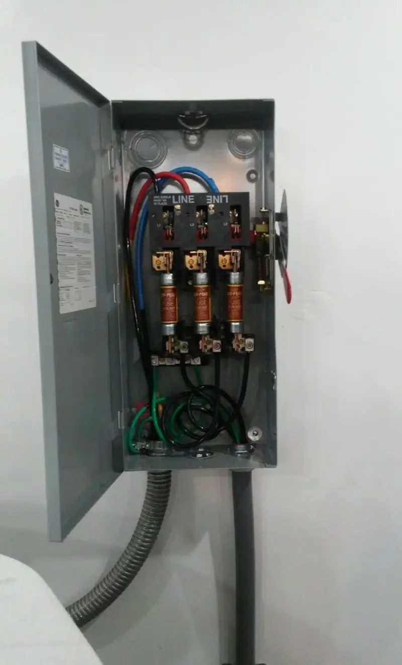 Three-phase disconnect switch installed for Electrical Wiring & Rewiring in Redan